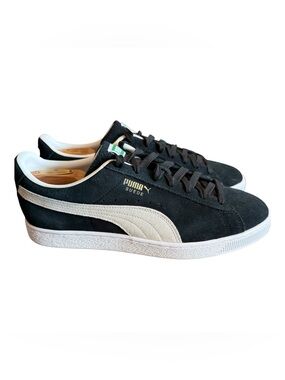 Puma Suede Sneakers in Black and Cream with Gold Branding 11.5